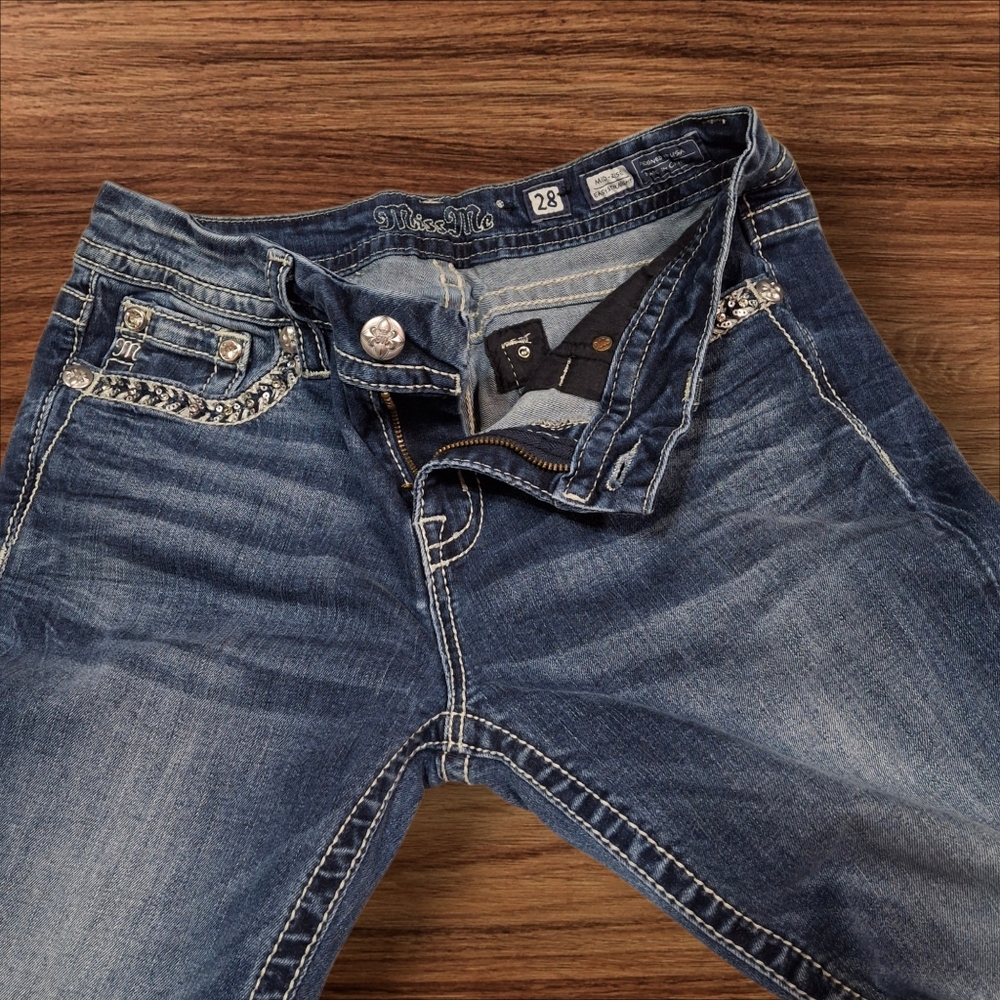 Miss Me Easy Straight Embellished Mid-Rise Blue Jeans Women Size 28 - Picture 5 of 16